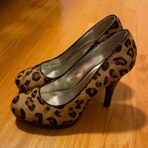 CHEETAH HEELS